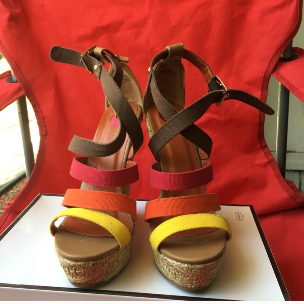 Bebe heels